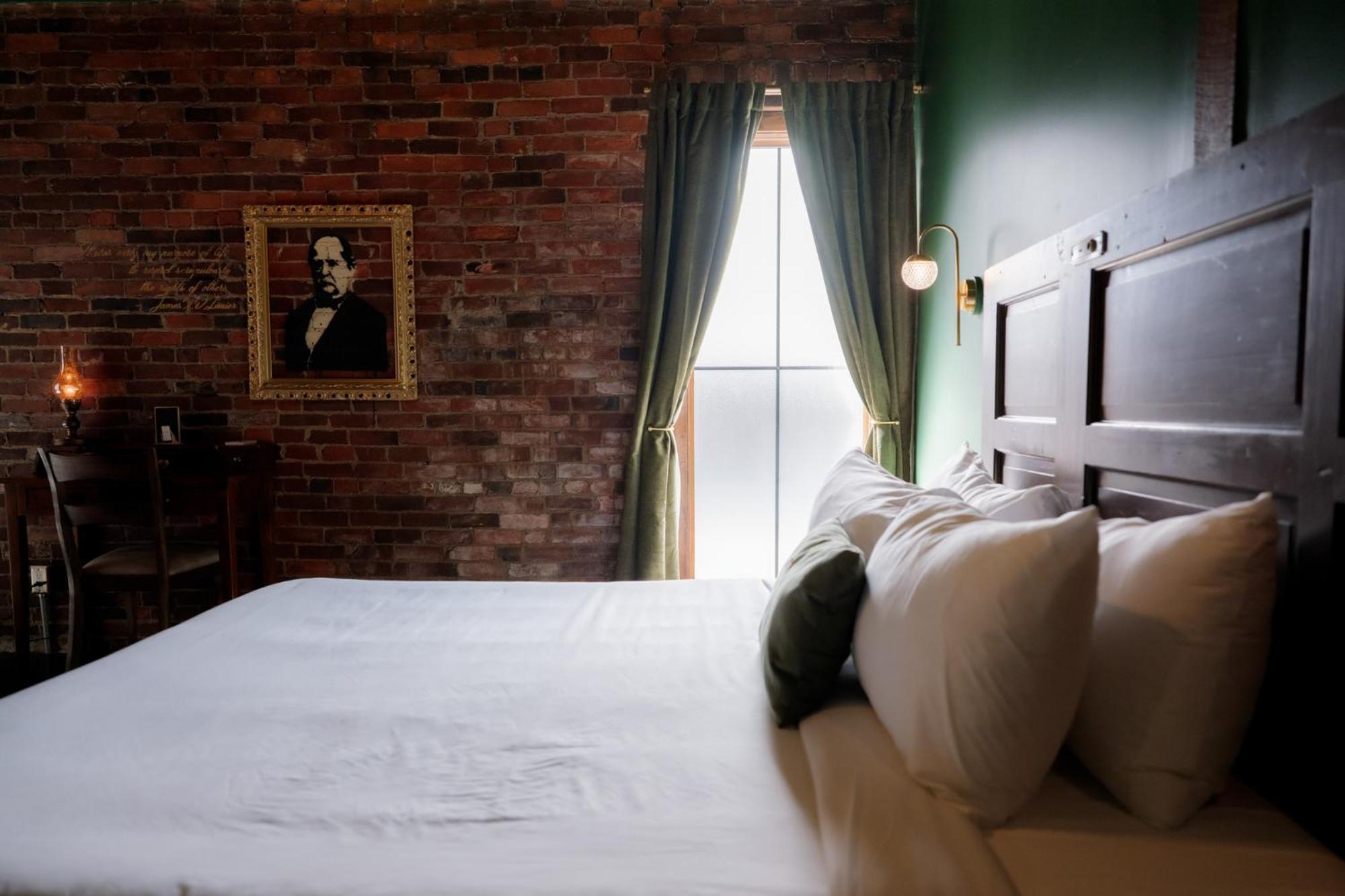 The Chandler Hotel 매디슨 외부 사진